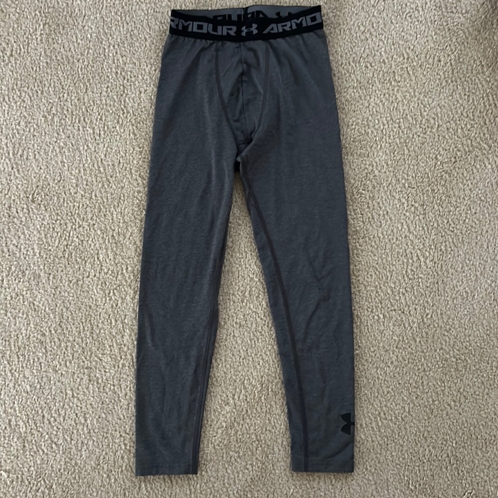 Under Armour youth medium cold gear tights/leggings